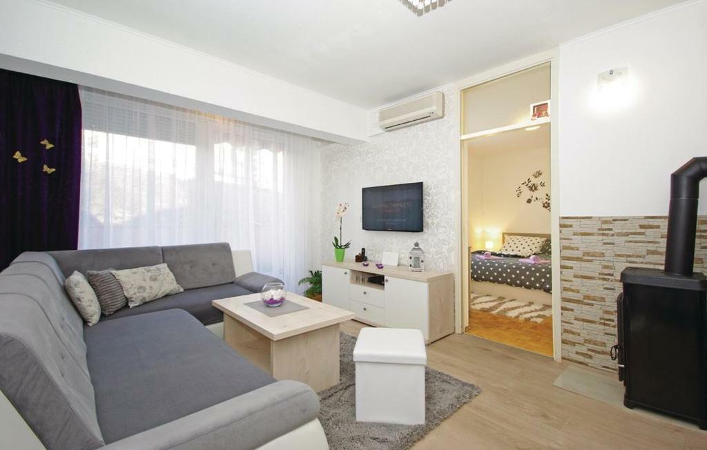 Apartman Jurilj Makarska Zewnętrze zdjęcie