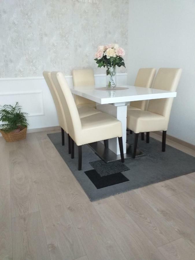 Apartman Jurilj Makarska Zewnętrze zdjęcie