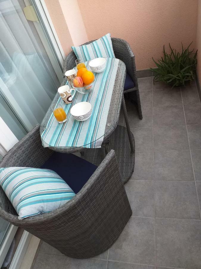 Apartman Jurilj Makarska Zewnętrze zdjęcie