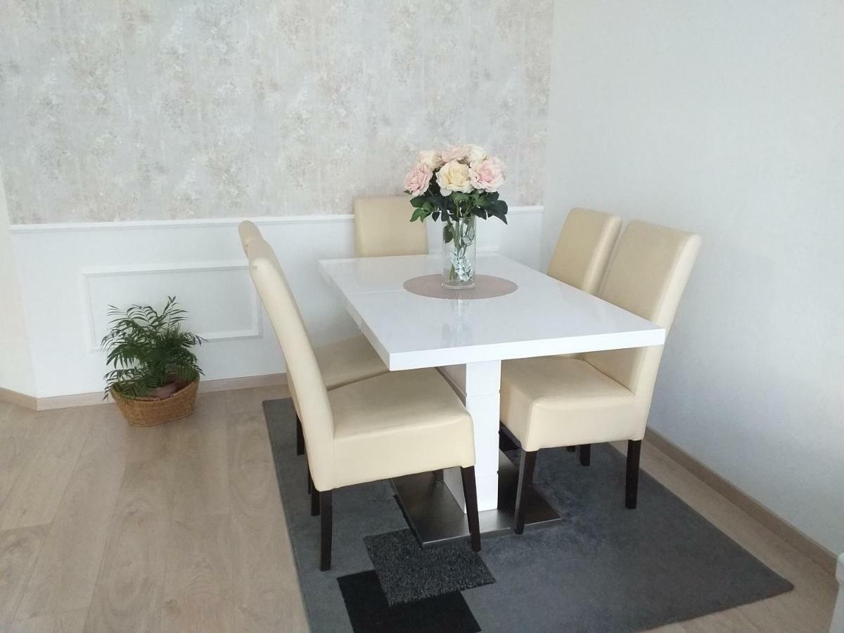 Apartman Jurilj Makarska Zewnętrze zdjęcie
